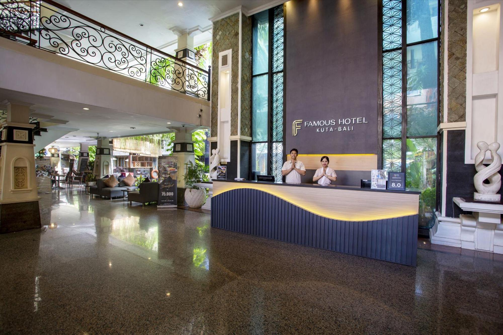 Famous Hotel Kuta Formerly Permata Kuta Hotel Exterior photo